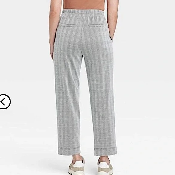A New Day Women's High-Rise Slim Straight Fit Ankle Pull-On Pants Size Small - Picture 2 of 10